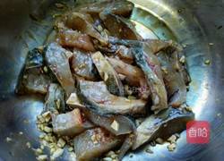 酥鱼的做法图解1
