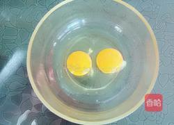 韭香虾仁鸡蛋饼的做法图解2