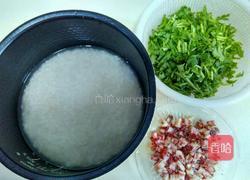 茼蒿香肠菜饭的做法图解2