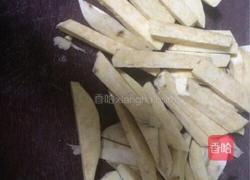 红薯炒虾的做法图解1