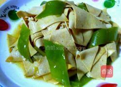 尖椒干豆腐的做法图解3