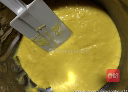 奶油草莓蛋糕6寸的做法图解2