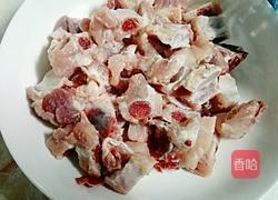 香菇胡萝卜炒排骨的做法图解2