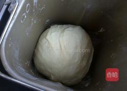 豆沙小面包的做法图解2