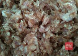 猪肉韭菜馄饨的做法图解2