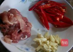 辣椒炒苦瓜肉的做法图解3