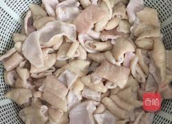 肥肠煲-肥肠海带汤-养生的做法图解2