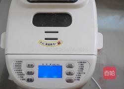 豆沙面包的做法图解3