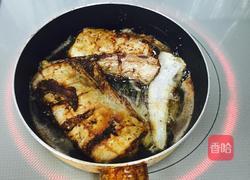 煎刀鱼的做法图解2