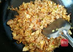 红罗卜蛋炒饭的做法图解7