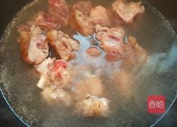 猪脚紫菜汤的做法图解1