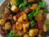 土豆烧鸡块