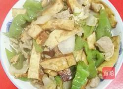青椒.香干炒肉的做法图解6