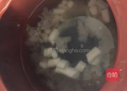 银耳莲子百合枸杞羹（添加山药）的做法图解3