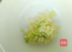 皮蛋拌豆腐的做法图解3