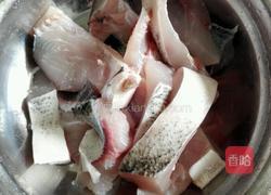 千丝万缕酸菜鱼的做法图解1