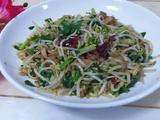 豆芽烩韭菜
