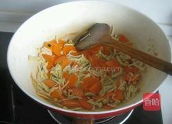 金针菇炒鸡蛋的做法图解7