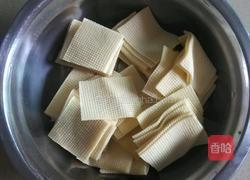 豆芽炒豆腐干的做法图解2