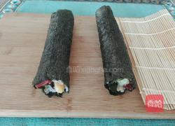 肉松香蕉黄瓜寿司的做法图解11