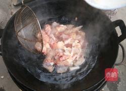 地锅鸡的做法图解1