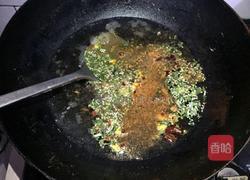 香辣菠菜方便面的做法图解1