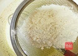 红茶蔓越莓比滋可巧蛋糕的做法图解4