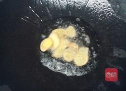 白米醋酸辣猪手的做法图解4