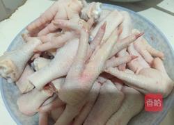红烧鸡爪的做法图解1