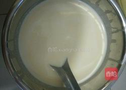 黄桃芒果千层蛋糕的做法图解2