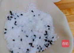烫面糖饼的做法图解1