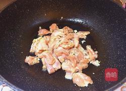 葱段炒鸡脖肉的做法图解4