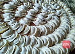包饺子的做法图解3