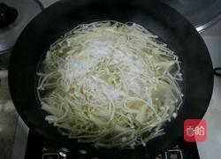 牛肉金针菇的做法图解2