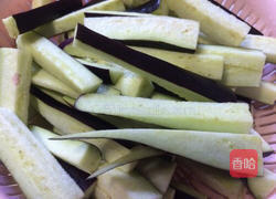 酱香茄子的做法图解1