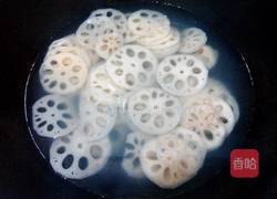 凉拌藕片的做法图解2
