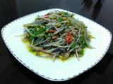 绿豆芽炒肉丝