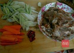 葱爆羊肉的做法图解2