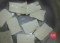 糖醋脆皮豆腐的做法图解2