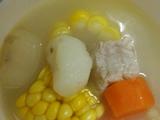 排骨胡萝卜玉米汤