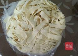 排骨刀削面的做法图解3