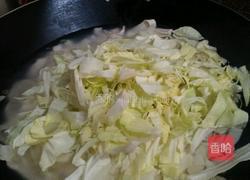 排骨刀削面的做法图解6