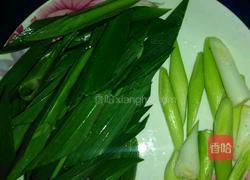 蒜苗炒腊肉的做法图解5