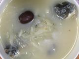 萝卜丝鲫鱼汤