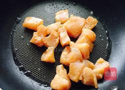鱼肉炒杂菜的做法图解2