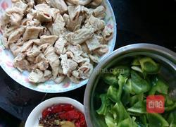 干煸肥肠的做法图解1