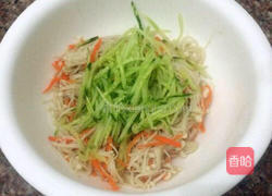 凉拌金针菇的做法图解6