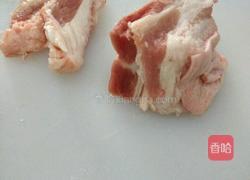 火腩萝卜的做法图解1