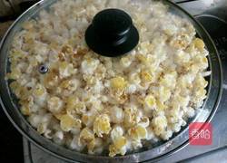 爆米花――炒锅版的做法图解5