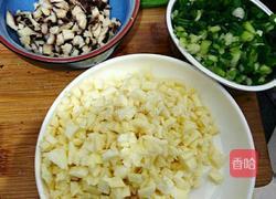 香菇笋丁肉馅饼的做法图解6